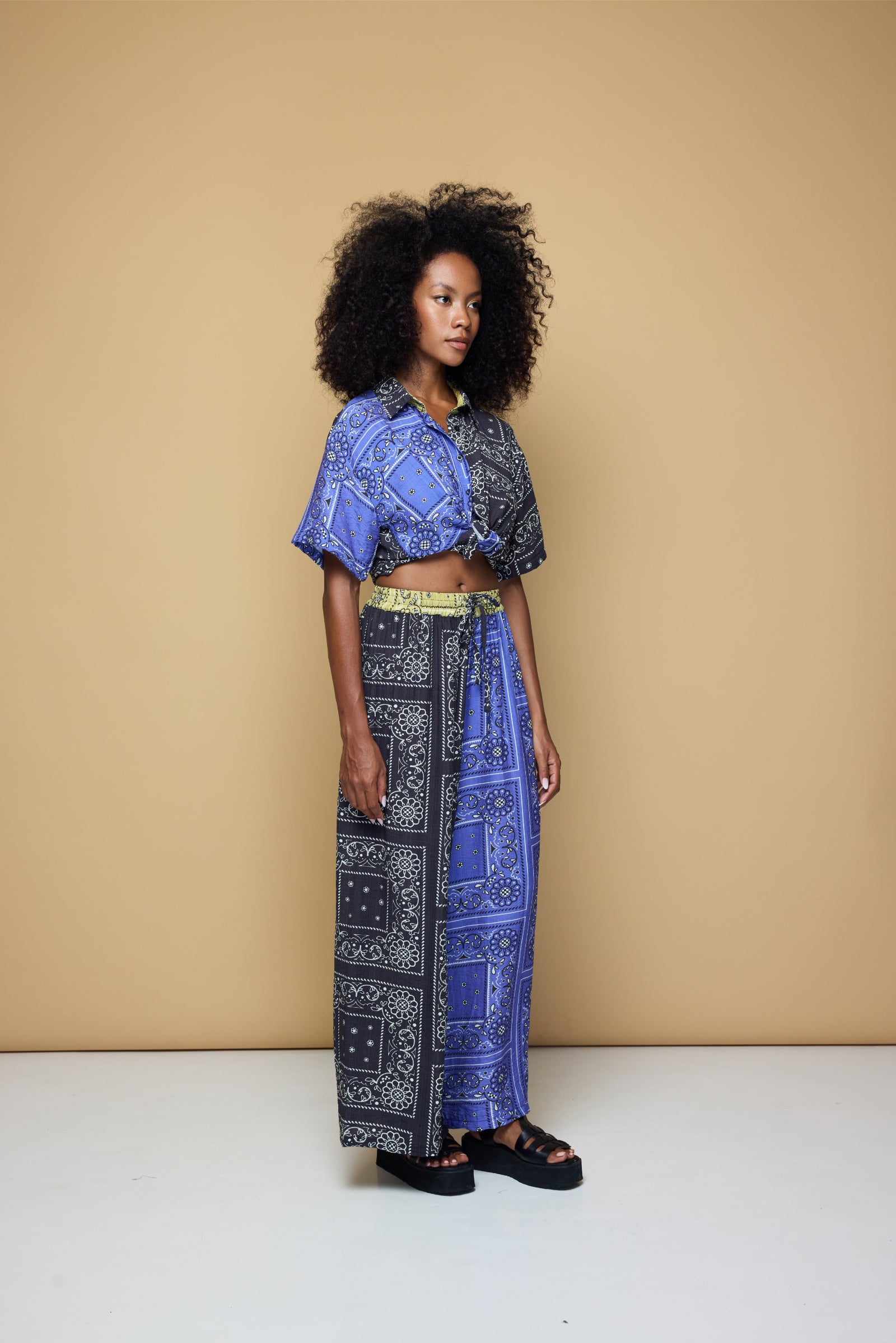 PATCHWORK SALLY ELASTIC DRAWSTRING PANTS - PATCHWORK BANDANA STATE BLUE/BLACK/LIME