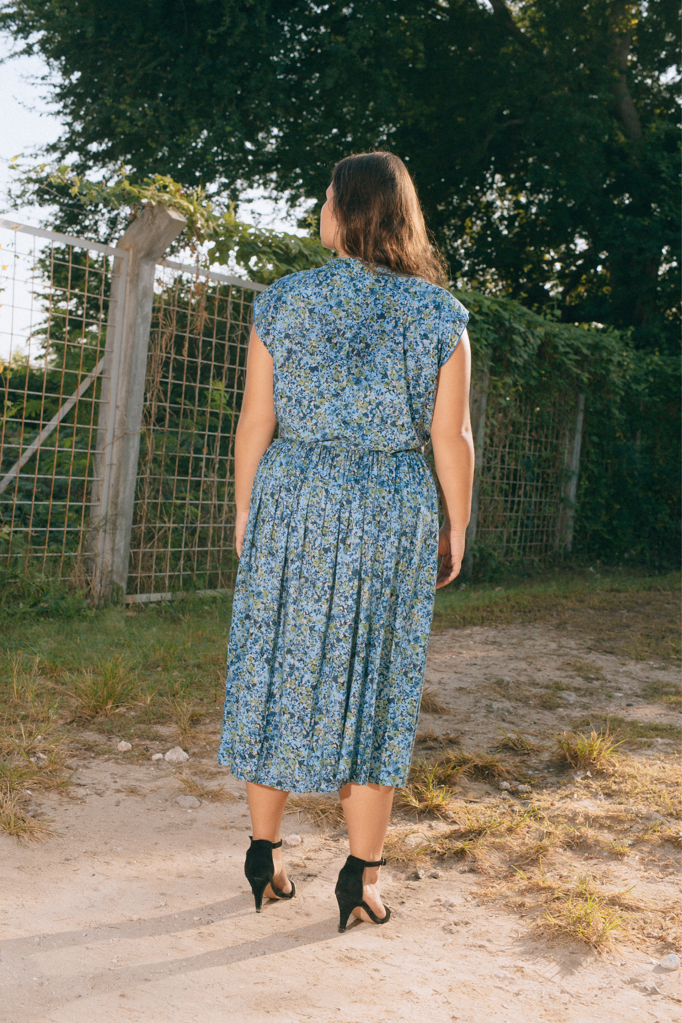 THE POINT DRESS - FLORAL EXPLOSION BLUE